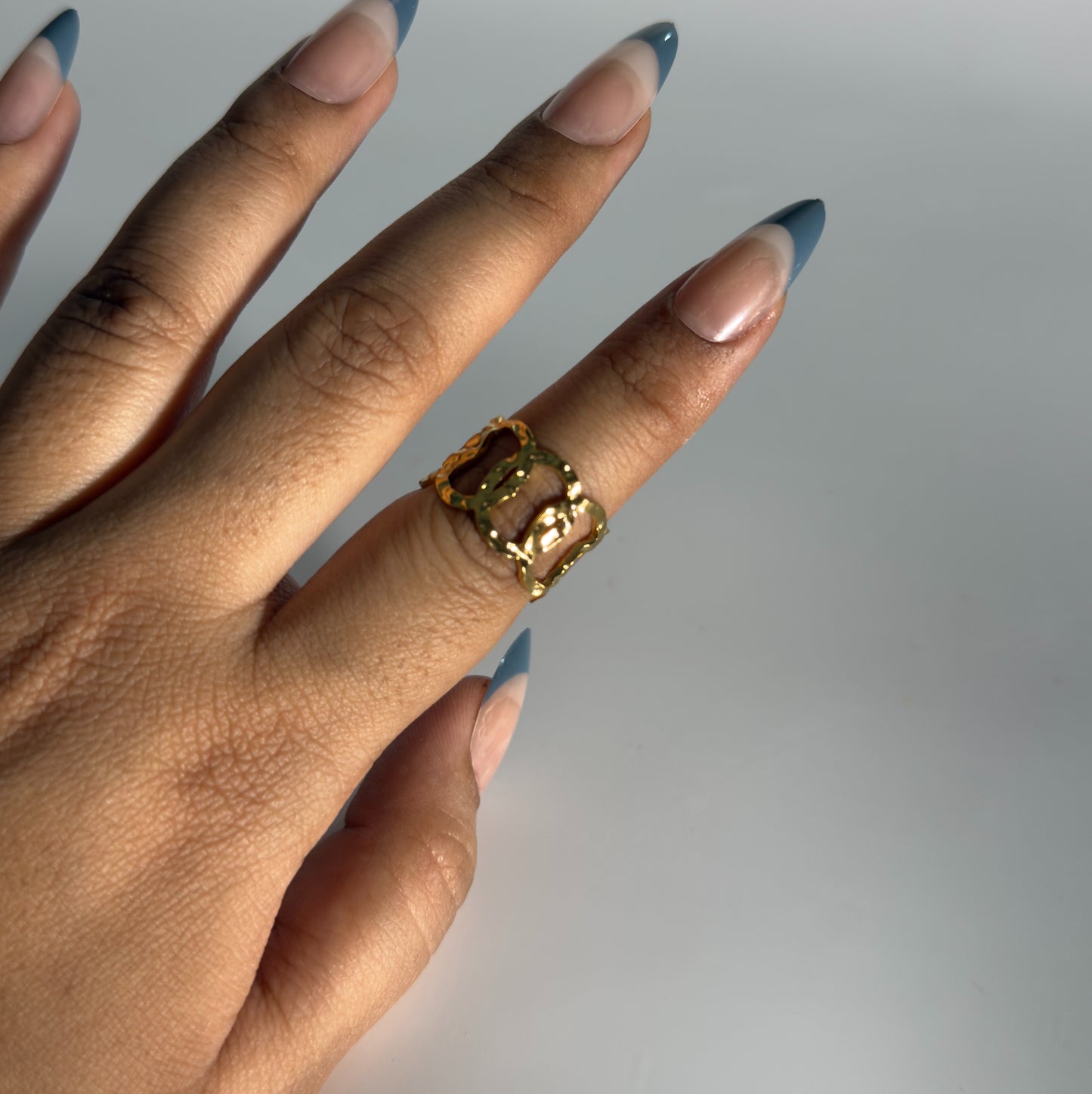Zyra Adjustable Ring